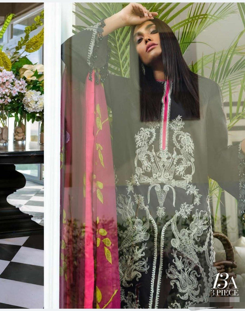 img_sana_safinaz_muzlin_lawn_collection_awwal_boutique