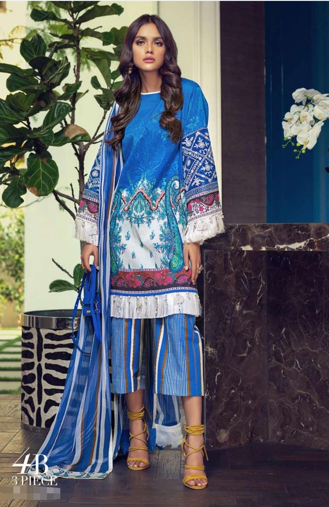 img_sana_safinaz_muzlin_lawn_collection_awwal_boutique