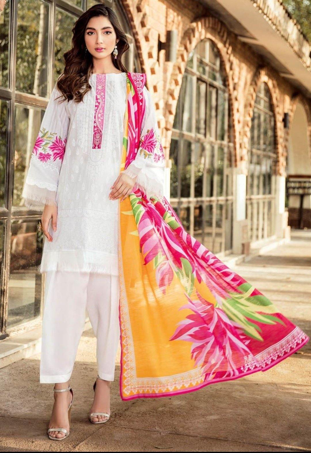img_gul_ahmed_basics_lawn_2020_awwal_boutique