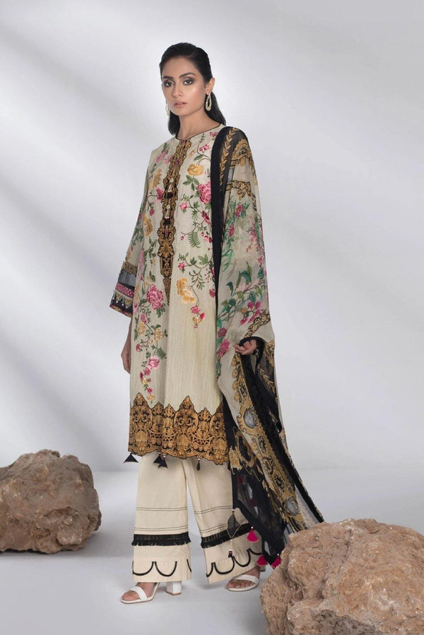 img_sapphire_lawn_collection_2020_awwal_boutique