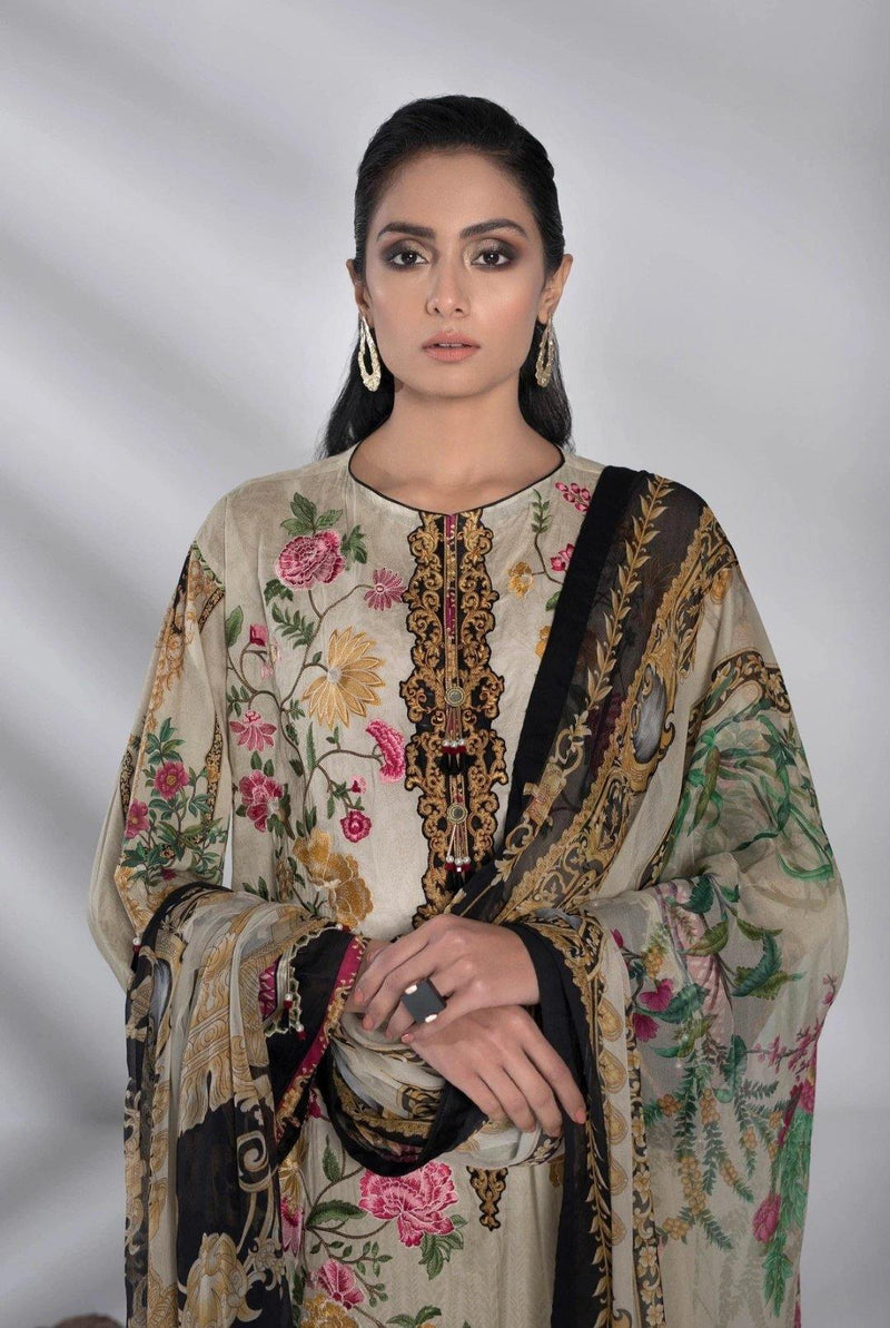 img_sapphire_lawn_collection_2020_awwal_boutique