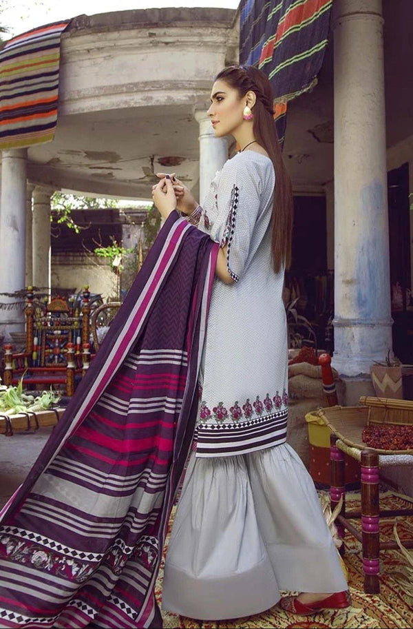 img_monsoon_lawn_collection_by_al_zohaib_awwal_boutique