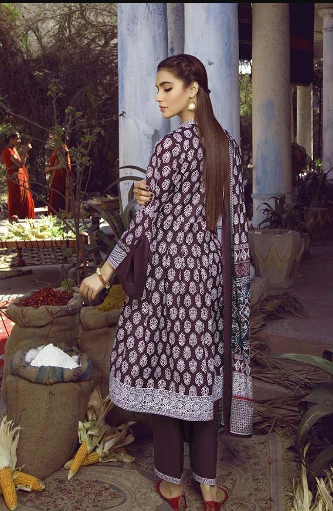 img_monsoon_lawn_collection_by_al_zohaib_awwal_boutique