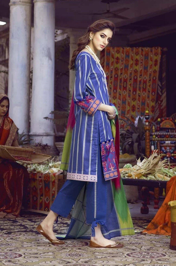 img_monsoon_lawn_collection_by_al_zohaib_awwal_boutique