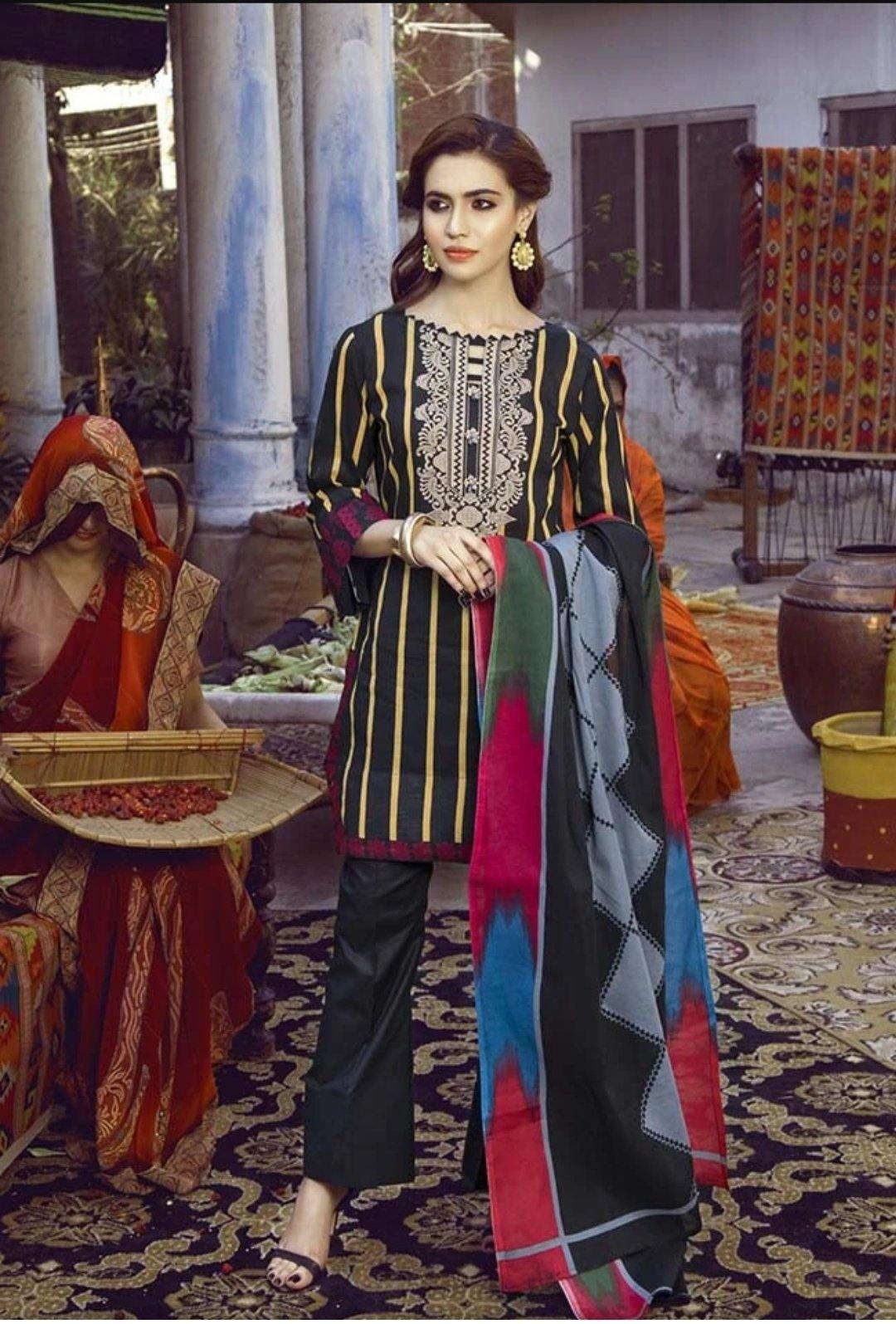 img_monsoon_lawn_collection_by_al_zohaib_awwal_boutique