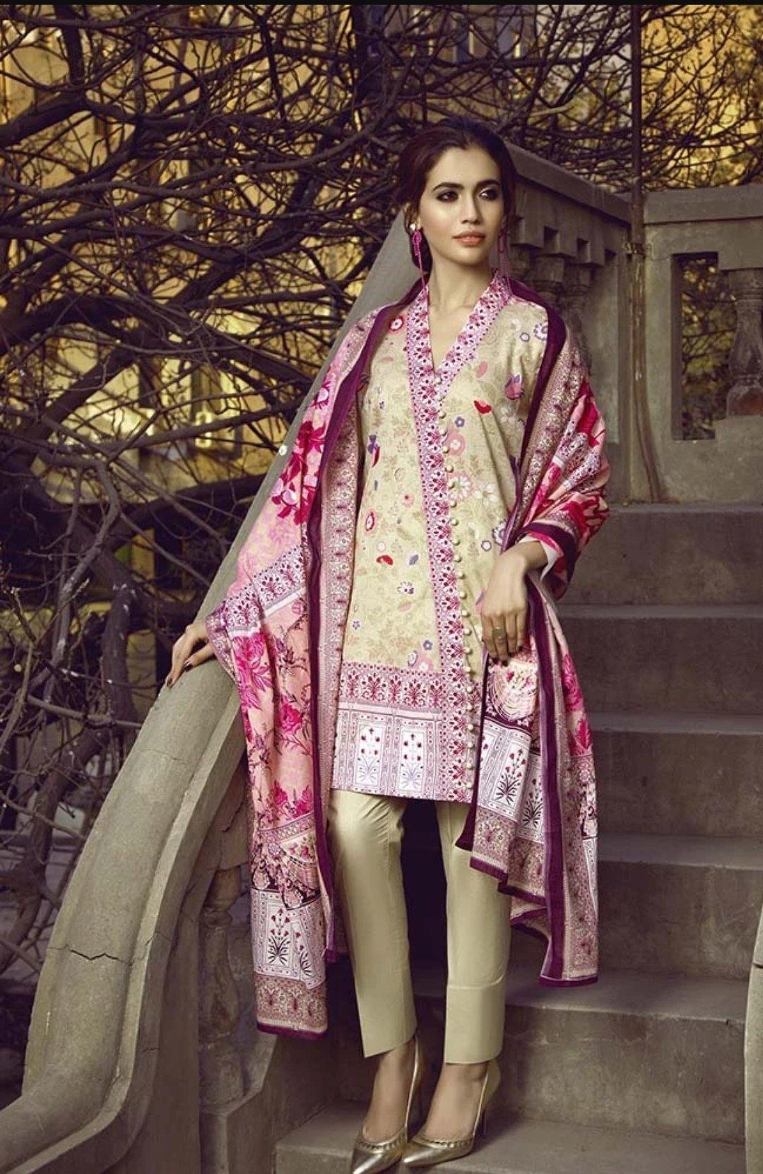 img_monsoon_lawn_collection_by_al_zohaib_awwal_boutique
