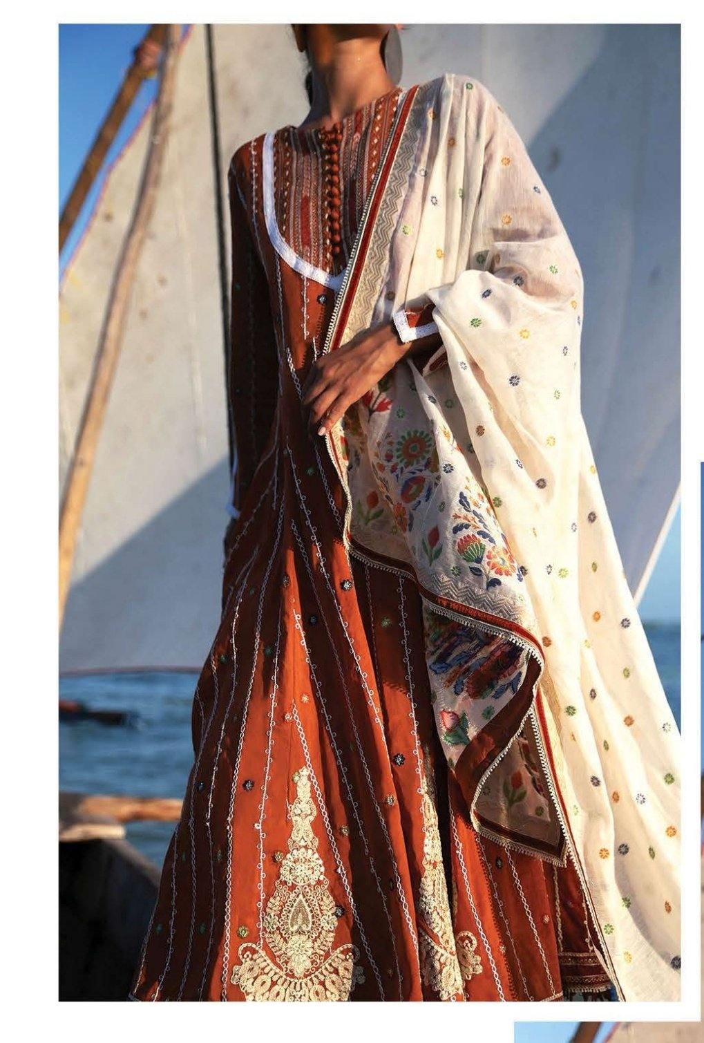 img_qalamkar_lawn_2020_awwal_boutique