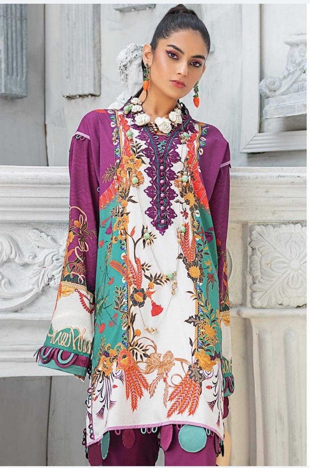 img_zaha_lawn_by_elan_awwal_boutique