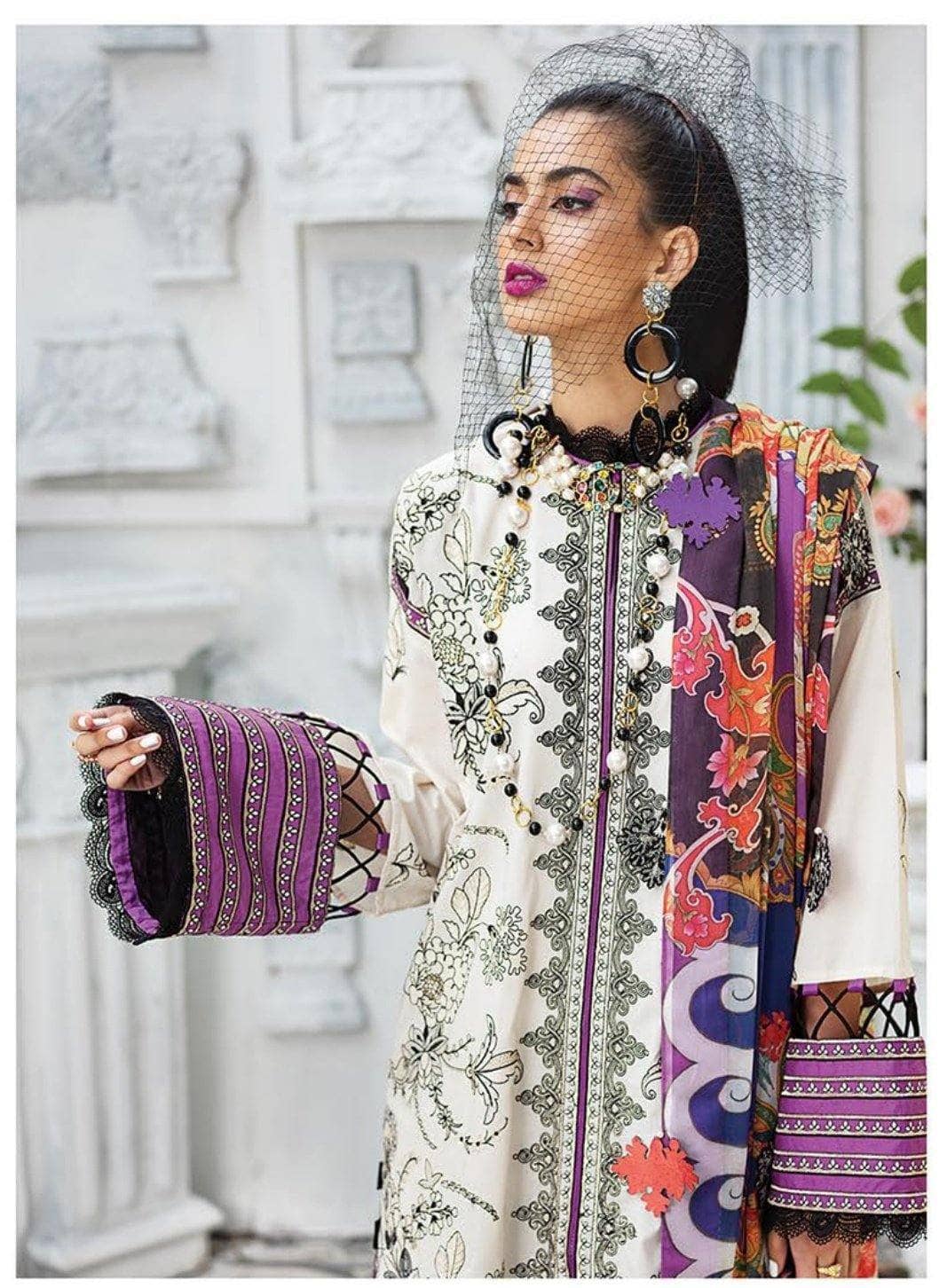 img_zaha_lawn_by_elan_awwal_boutique