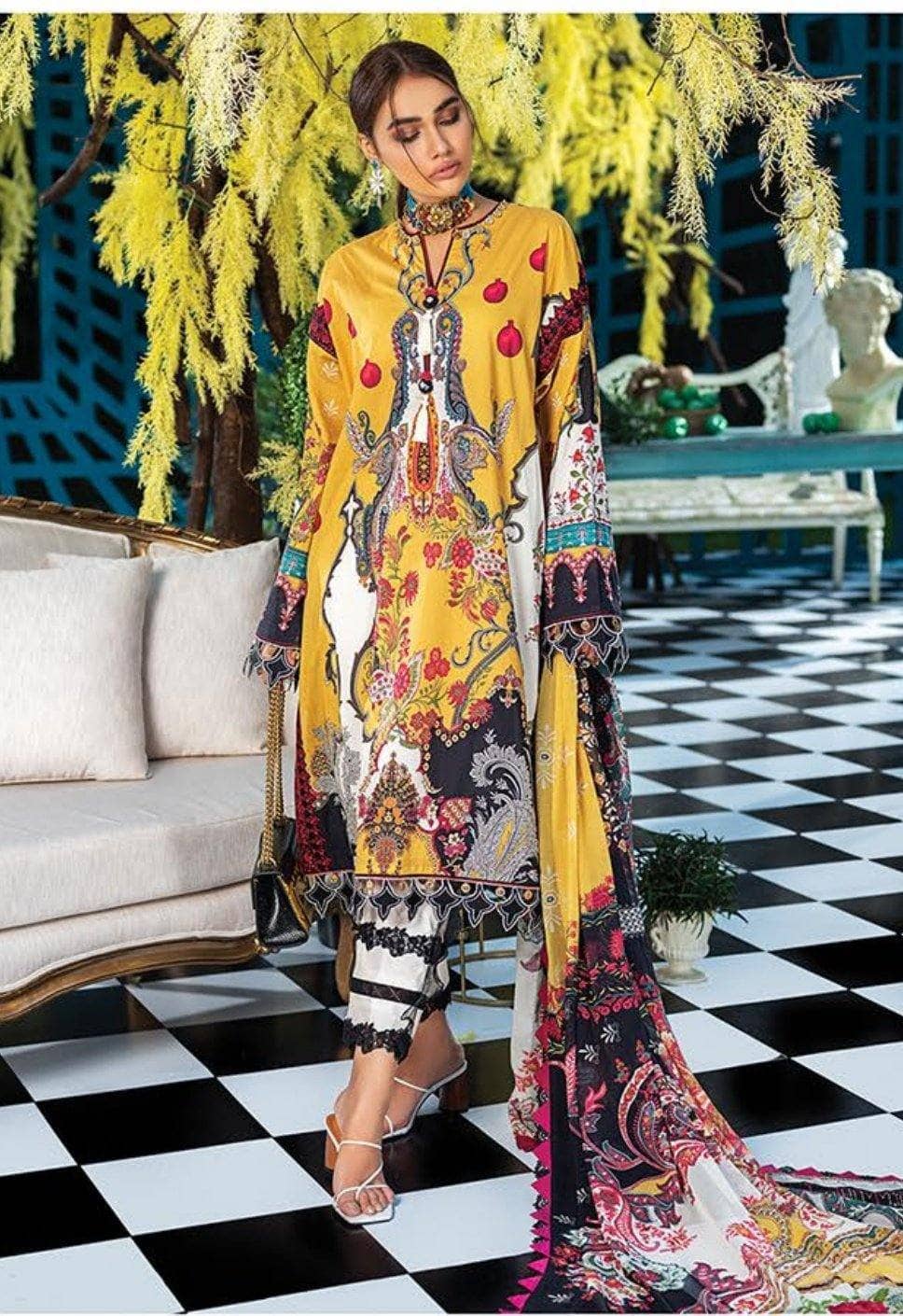 img_zaha_lawn_by_elan_awwal_boutique