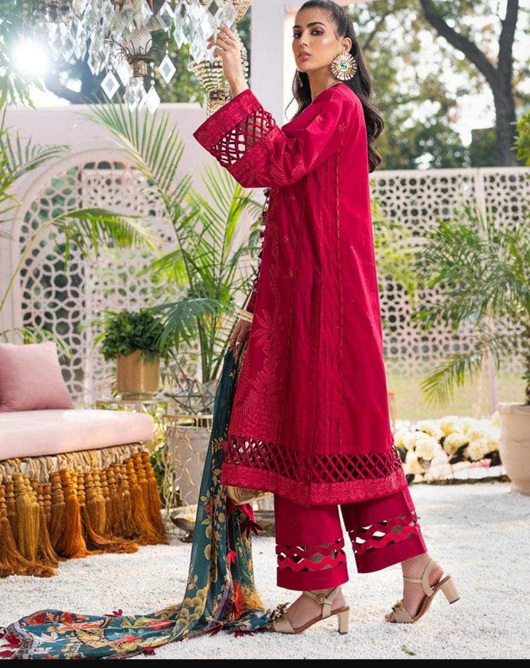 img_zaha_lawn_by_elan_awwal_boutique