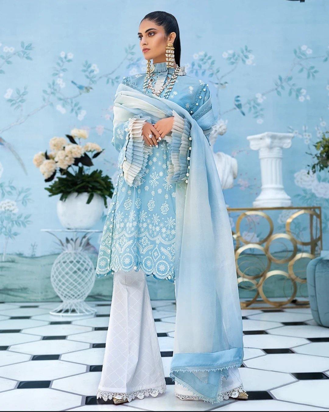 img_zaha_lawn_by_elan_awwal_boutique