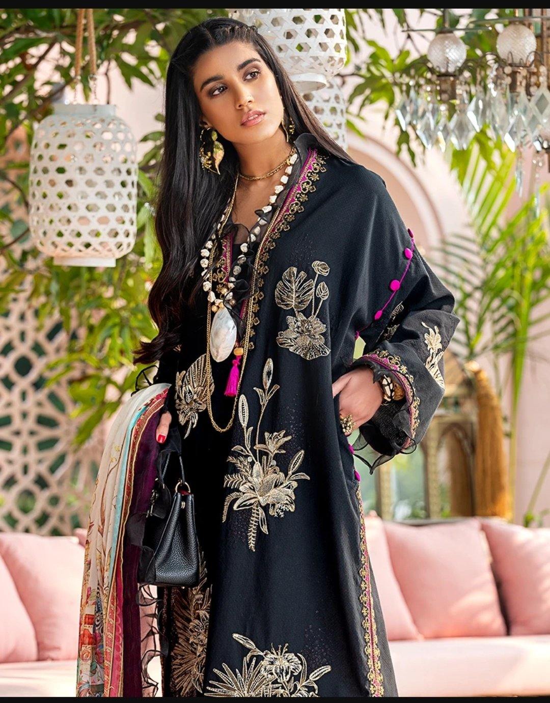 img_zaha_lawn_by_elan_awwal_boutique