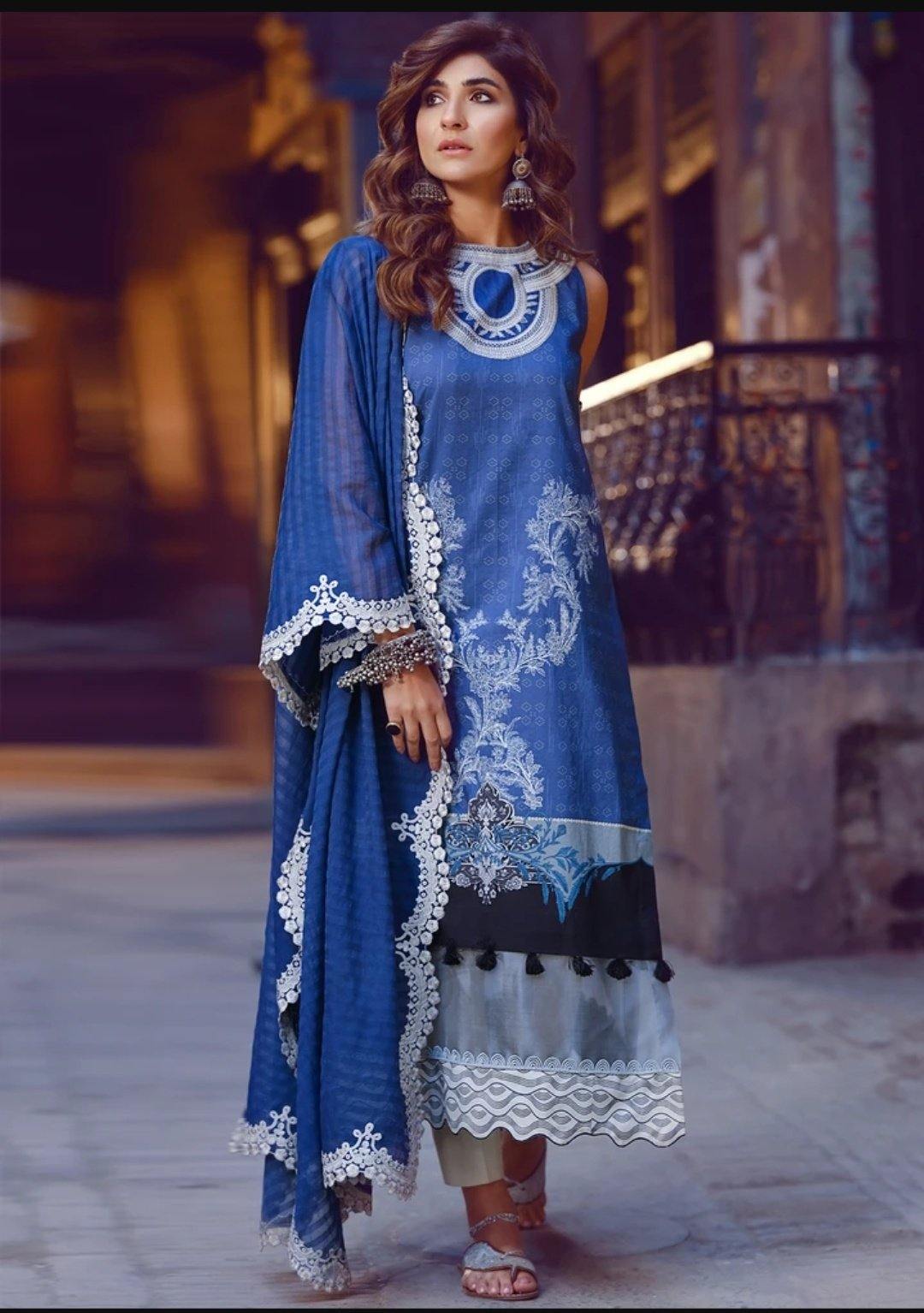 img_shiza_hassan_lawn_collection_awwal_boutique