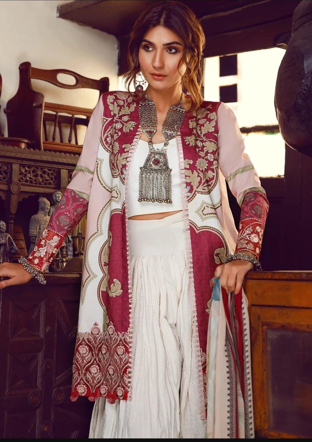 img_shiza_hassan_lawn_collection_awwal_boutique