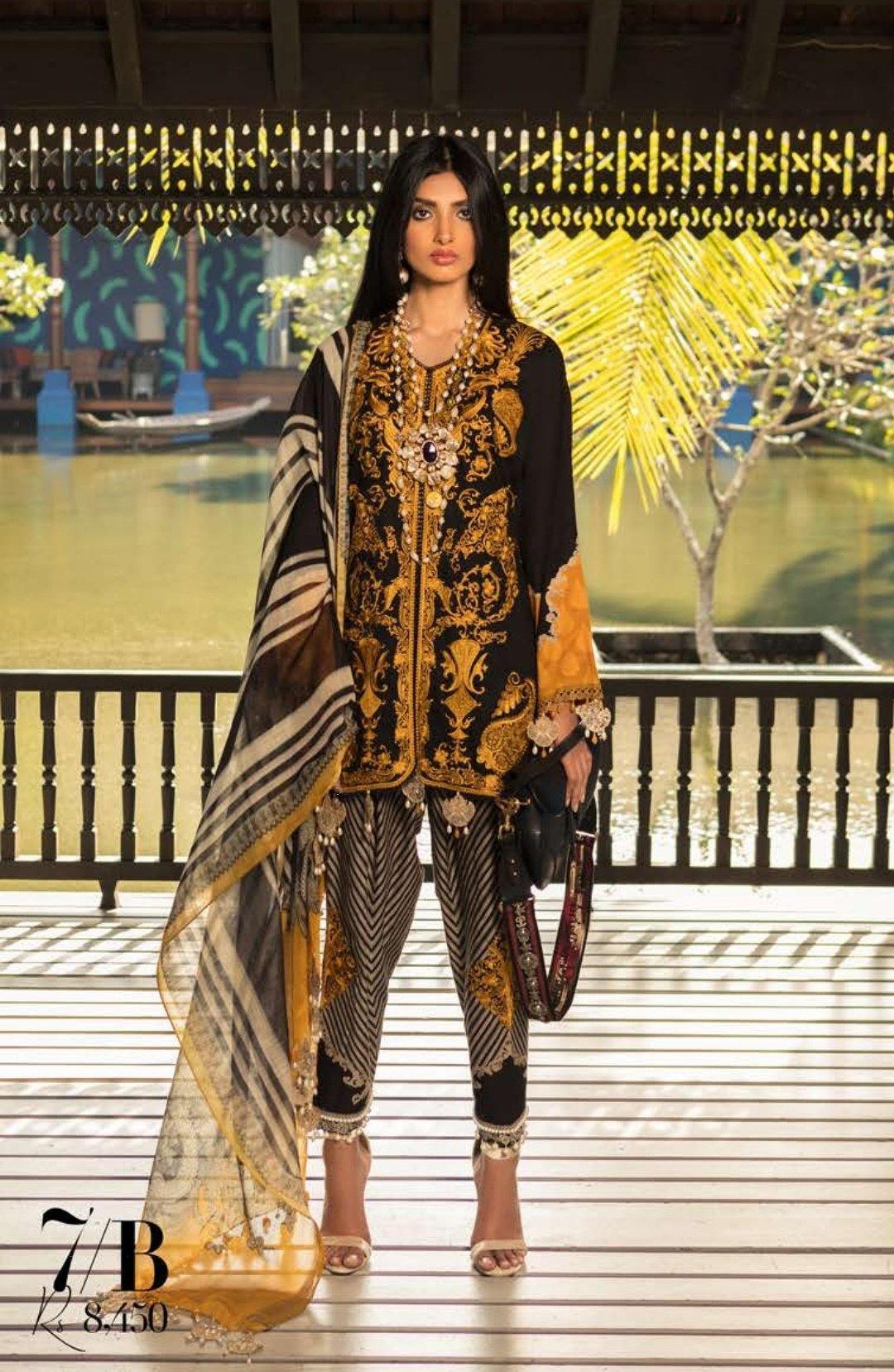 img_sana_safinaz_lawn_collection_awwal_boutique