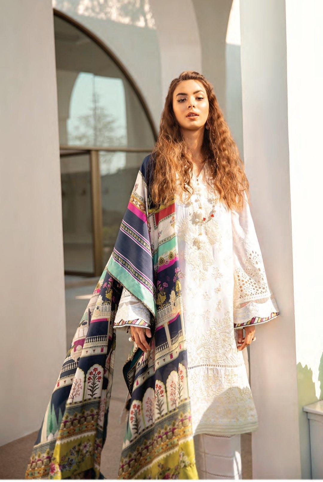 img_baroque_swiss_voil_collection_2020_awwal_boutique