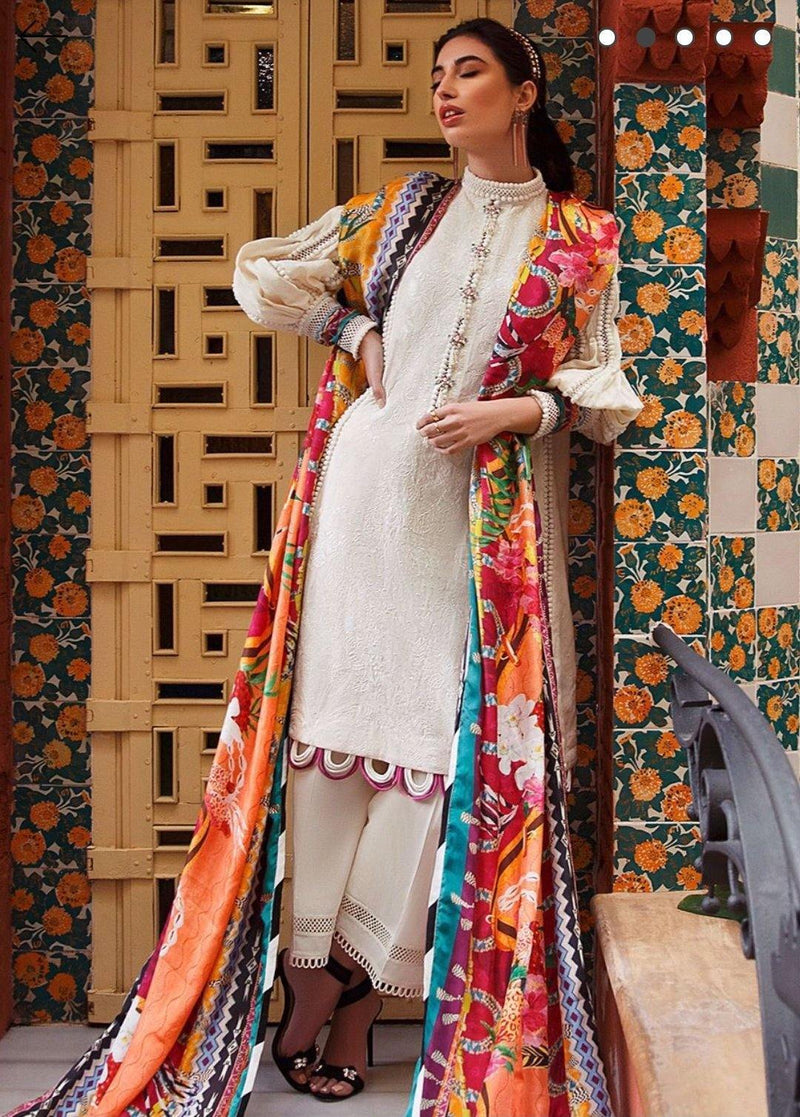img_farah_talib_aziz_lawn_collection_awwal_boutique