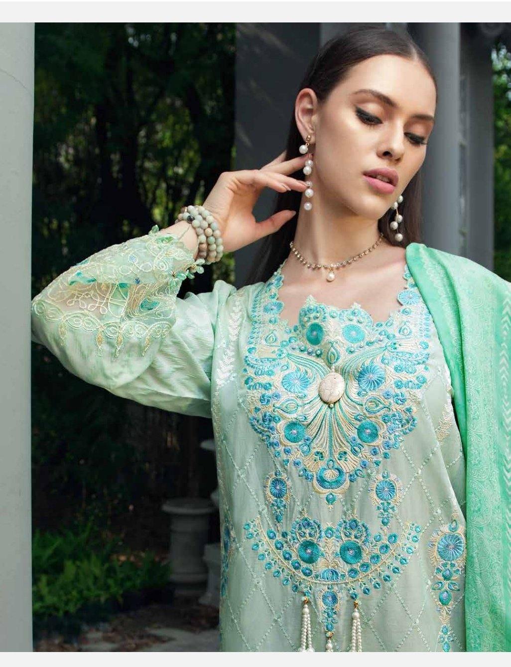 img_auj_fleur_de_luxe_lawn_collection_awwal_boutique