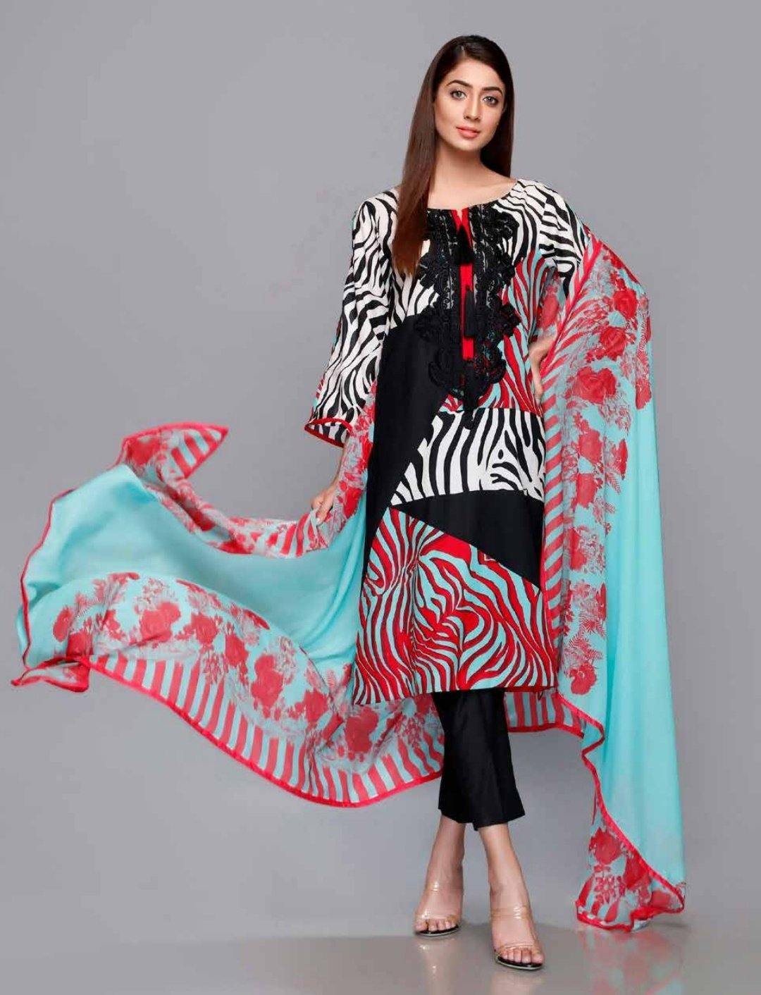 img_charizma_yellow_series_lawn_awwal_boutique