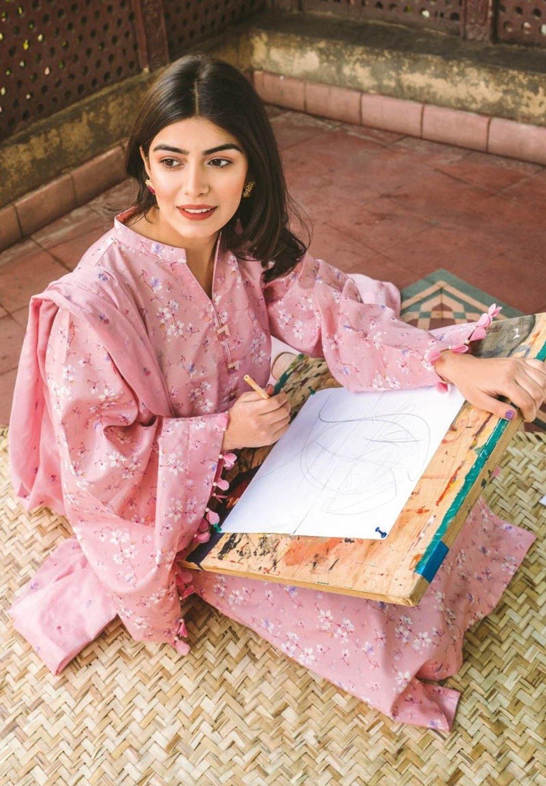 img_gul_ahmed_basics_lawn_2020_awwal_boutique