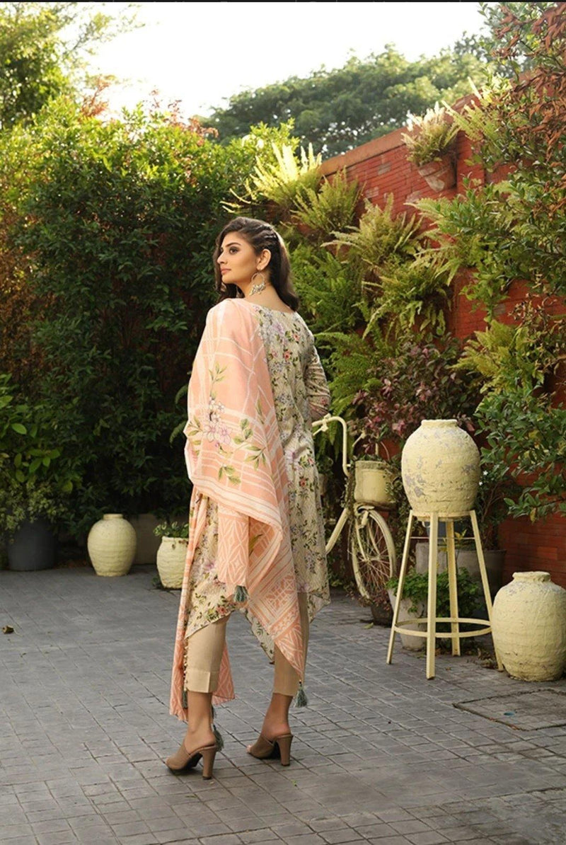img_lsm_komal_lawn_collection_awwal_boutique