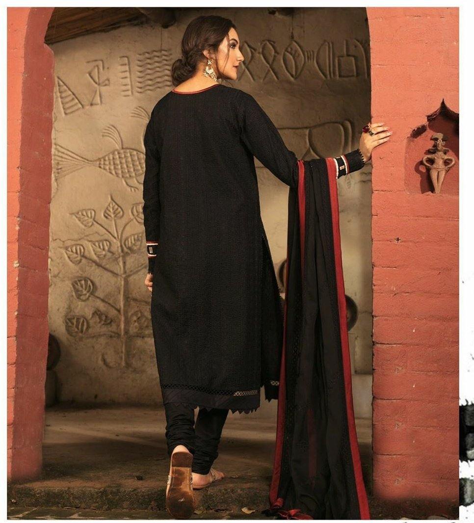 img_afsaneh_lawn_2020_awwal_boutique