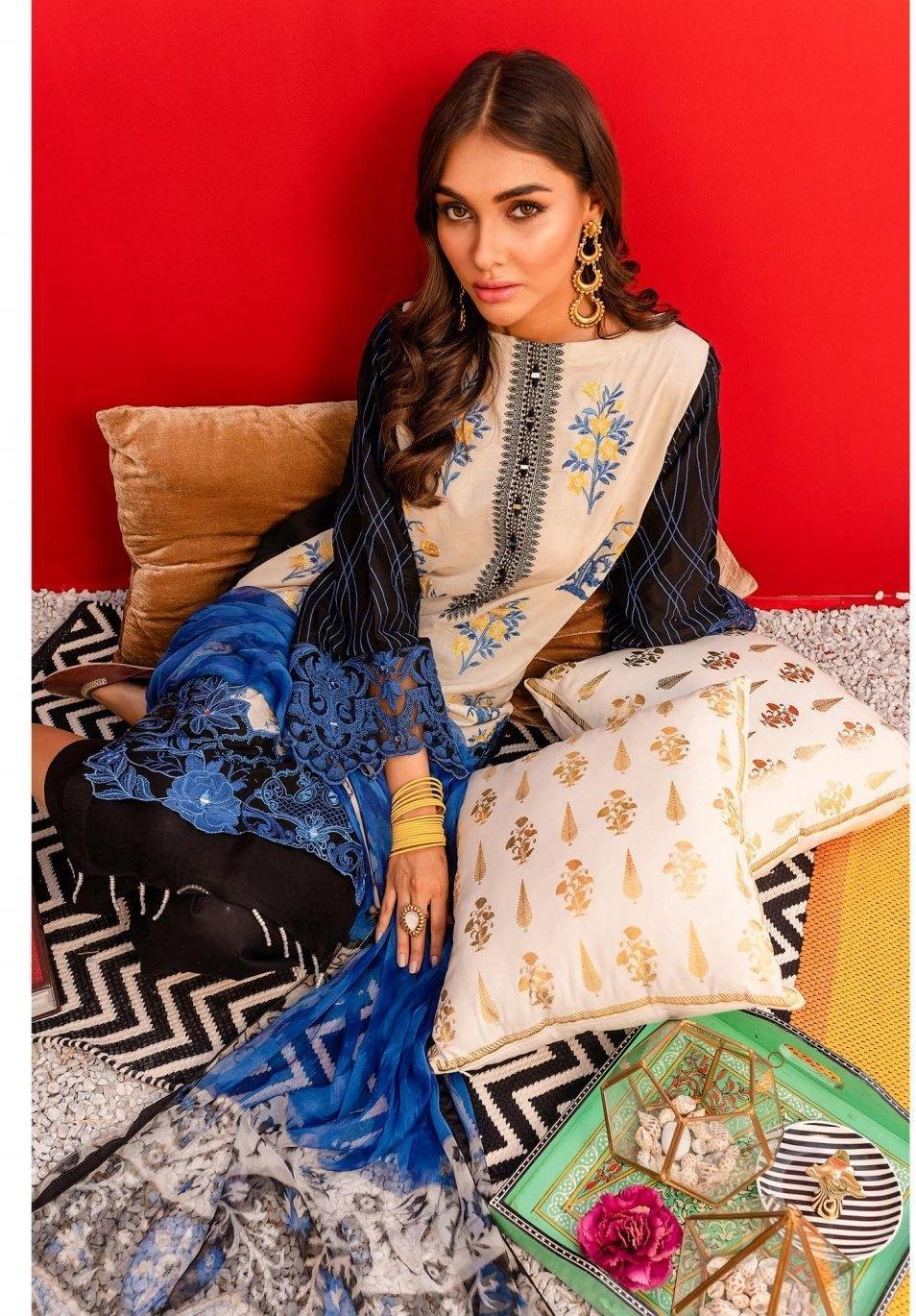 img_nureh_lawn_collection_awwal_boutique