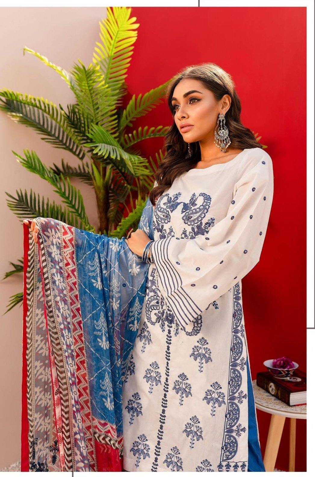 img_nureh_lawn_collection_awwal_boutique