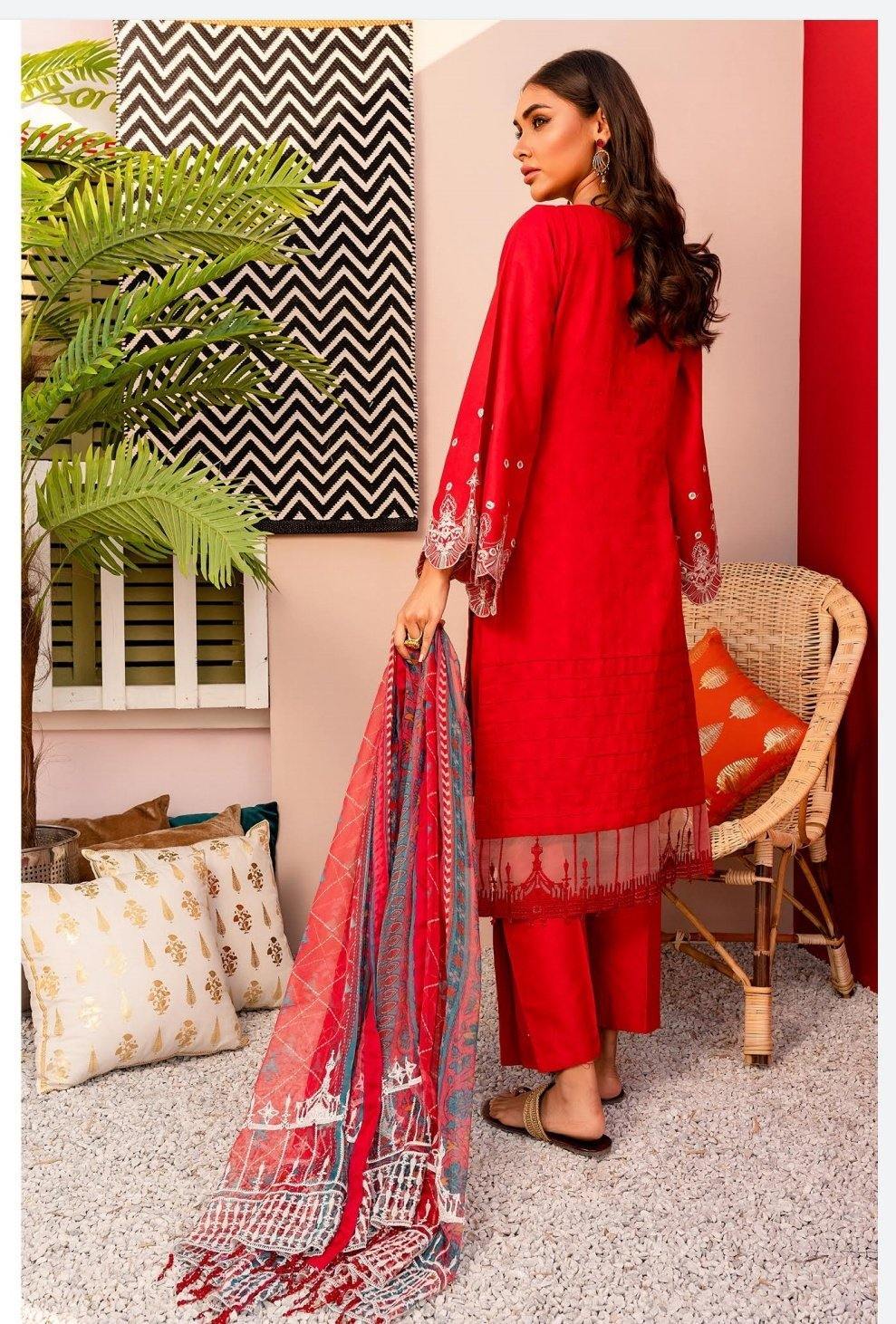 img_nureh_lawn_collection_awwal_boutique