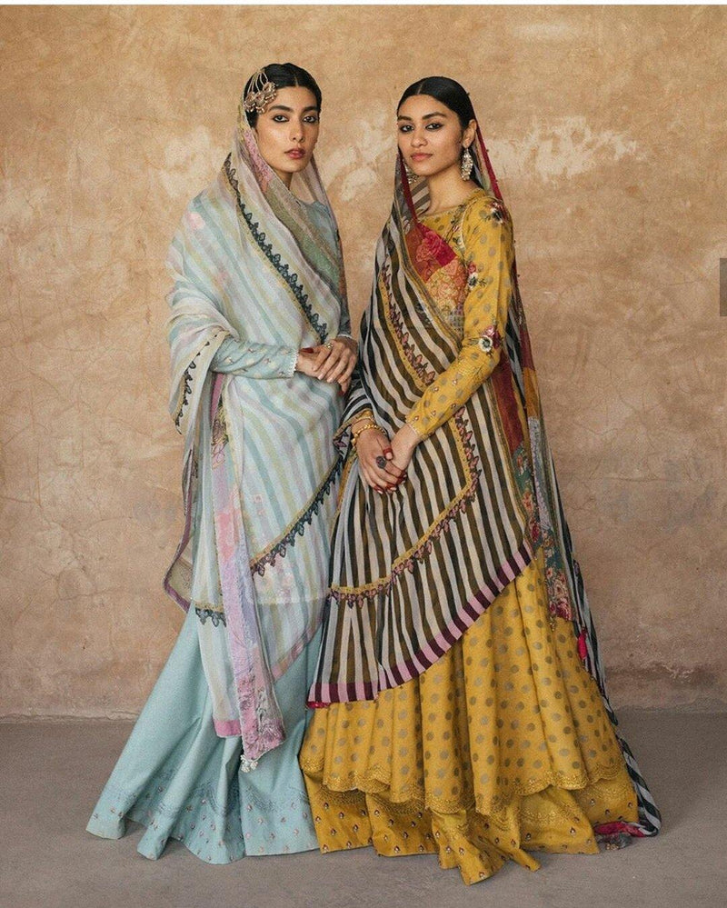 img_zara_shahjahan_lawn_garden_of_love_2020_awwal_boutique