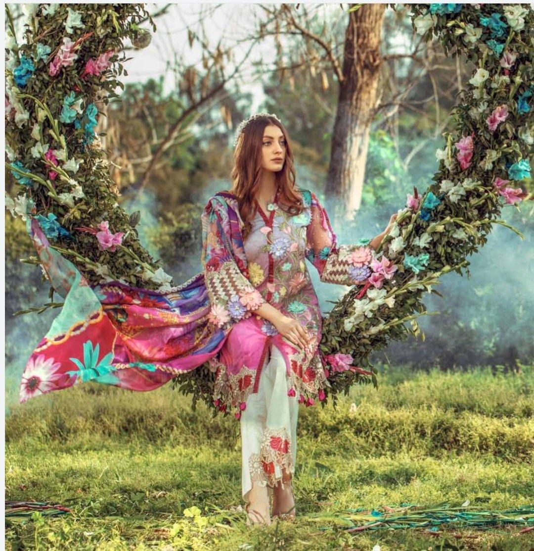 img_adans_libas_floral_fantasy_lawn_2020_awwal_boutique