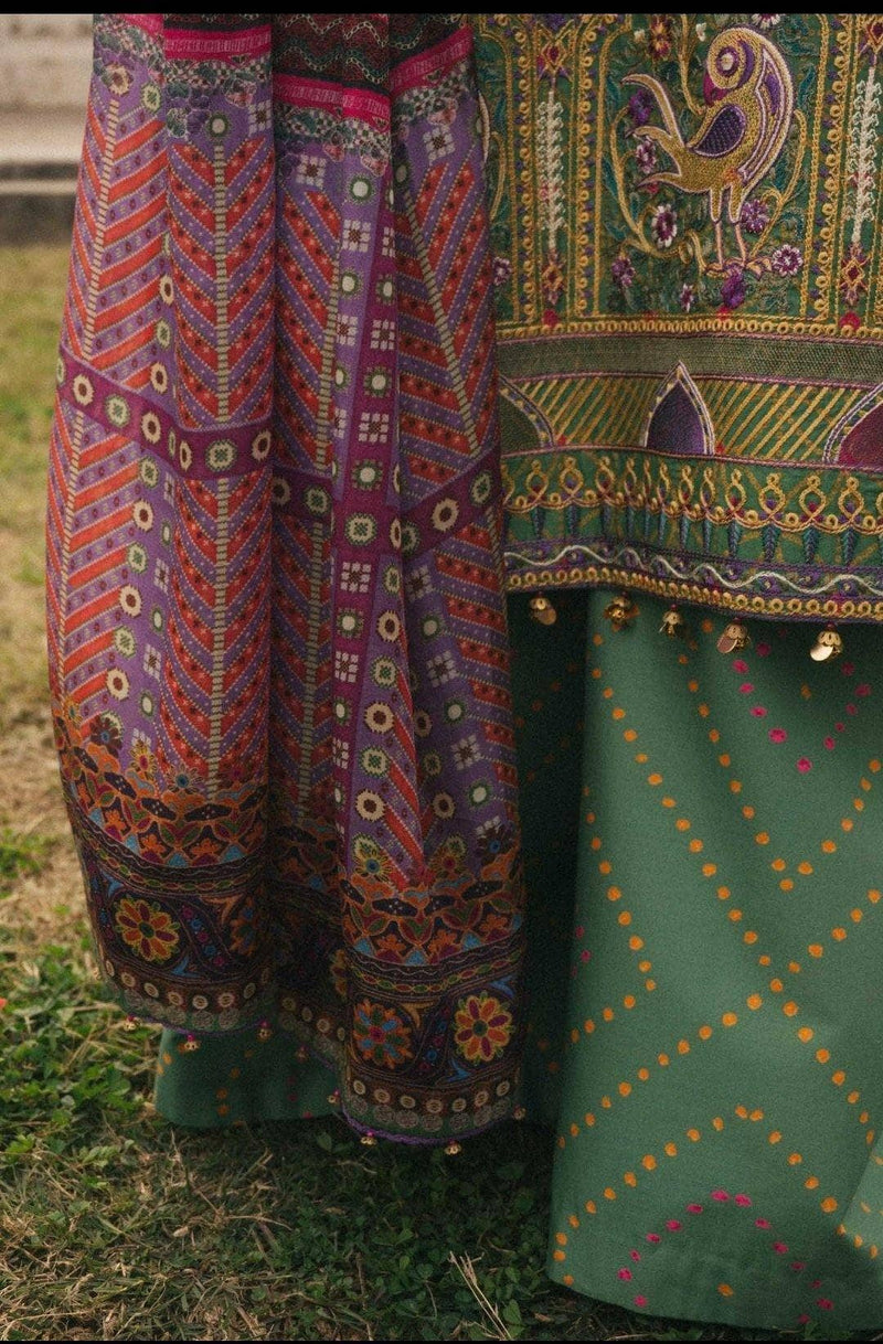 img_zara_shahjahan_lawn_garden_of_love_2020_awwal_boutique