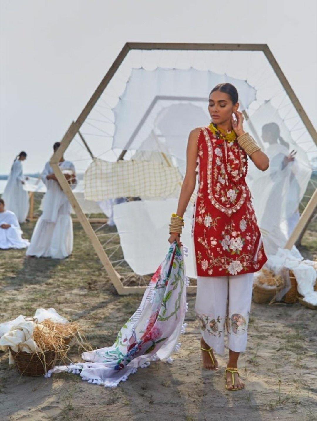 img_mahgul_lawn_2020_awwal_boutique