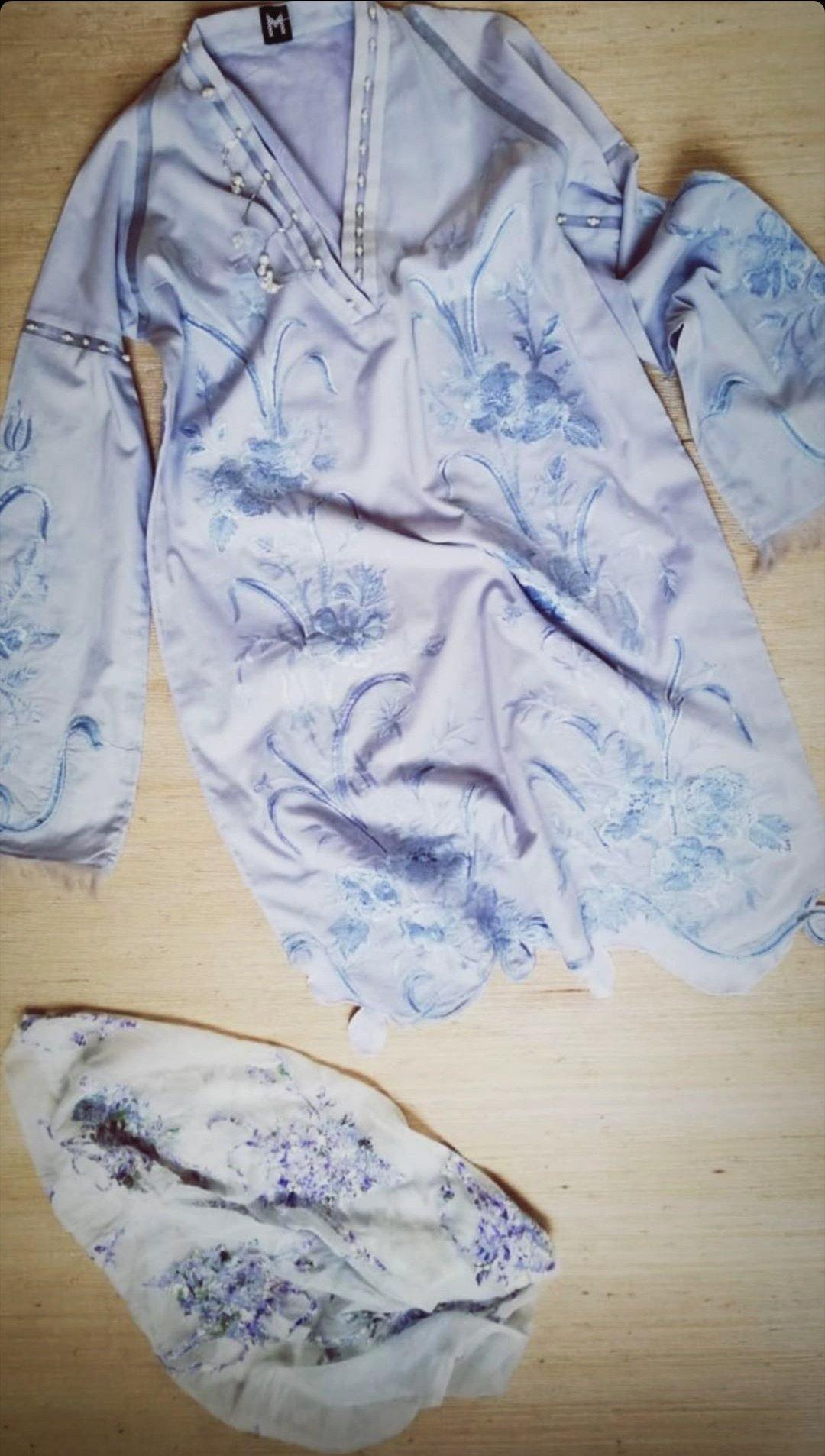 img_mahgul_lawn_2020_awwal_boutique