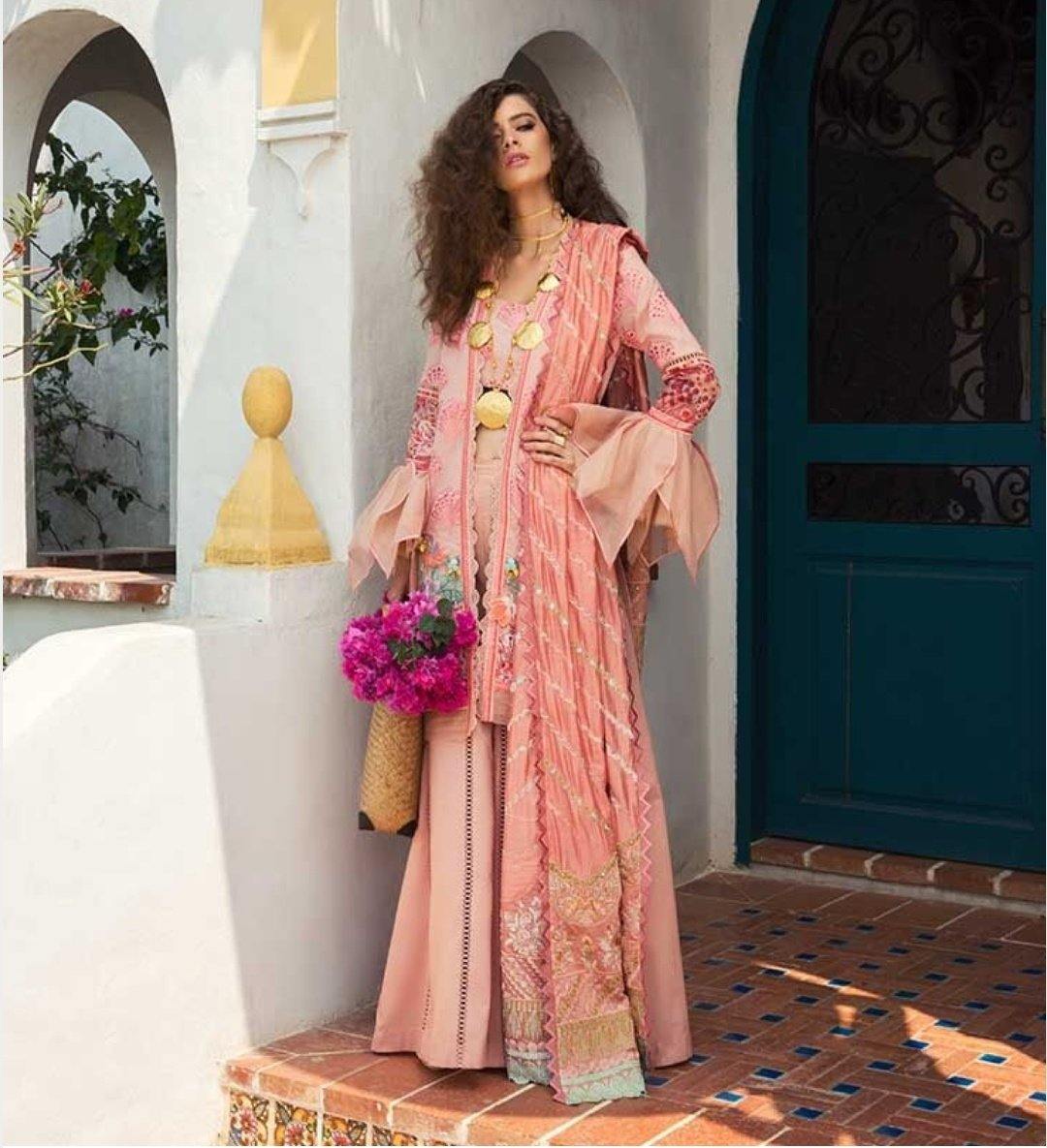 img_rang_rasiya_lawn_2020_awwal_boutique