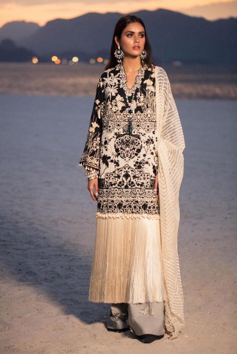 img_sana_safinaz_lawn_collection_2020_awwal_boutique