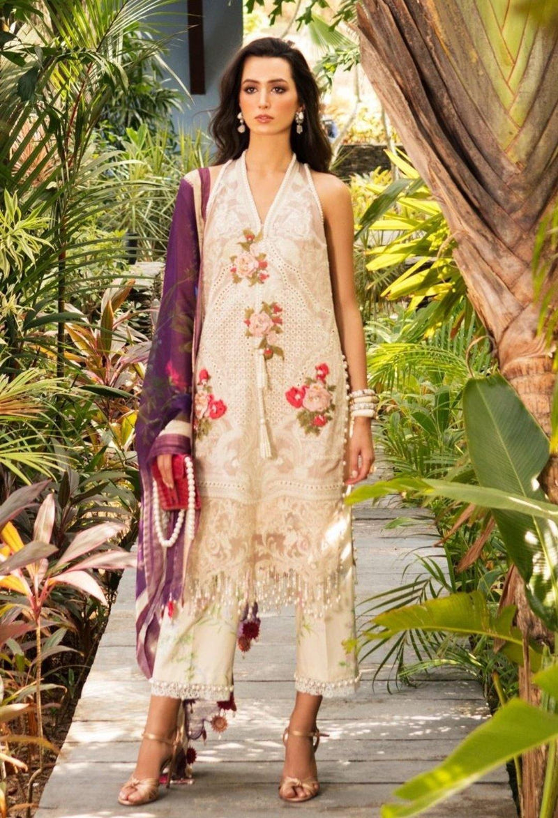 img_sana_safinaz_lawn_collection_2020_awwal_boutique