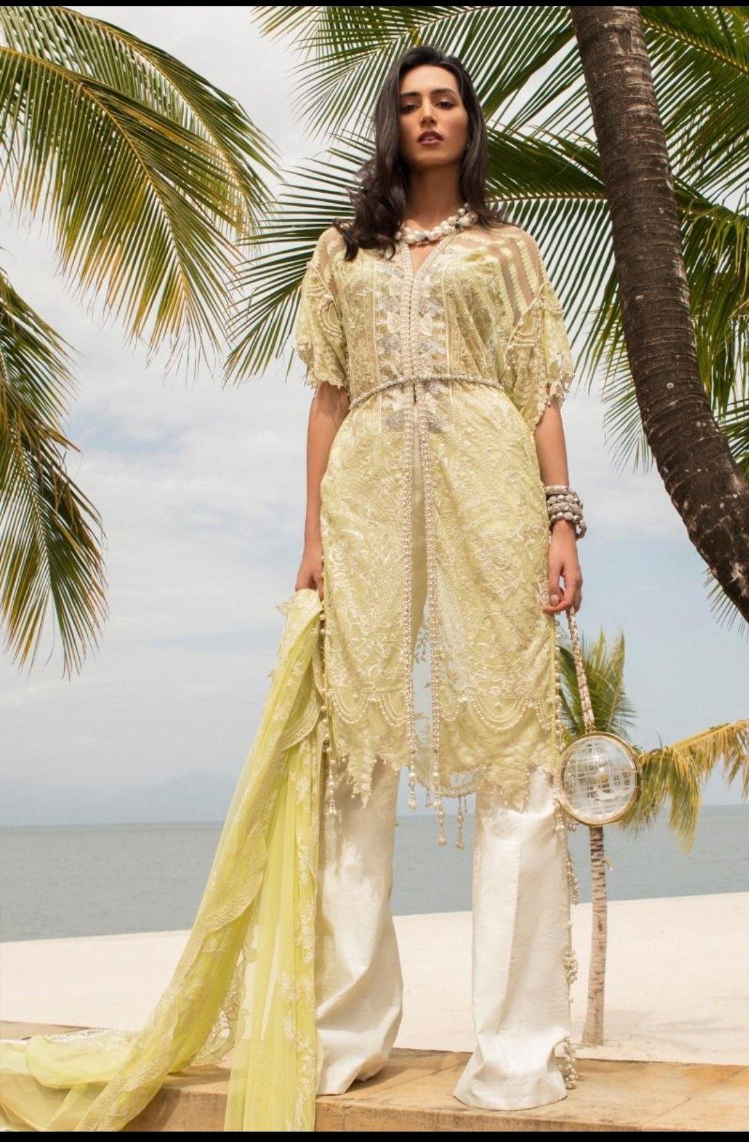 img_sana_safinaz_lawn_collection_awwal_boutique