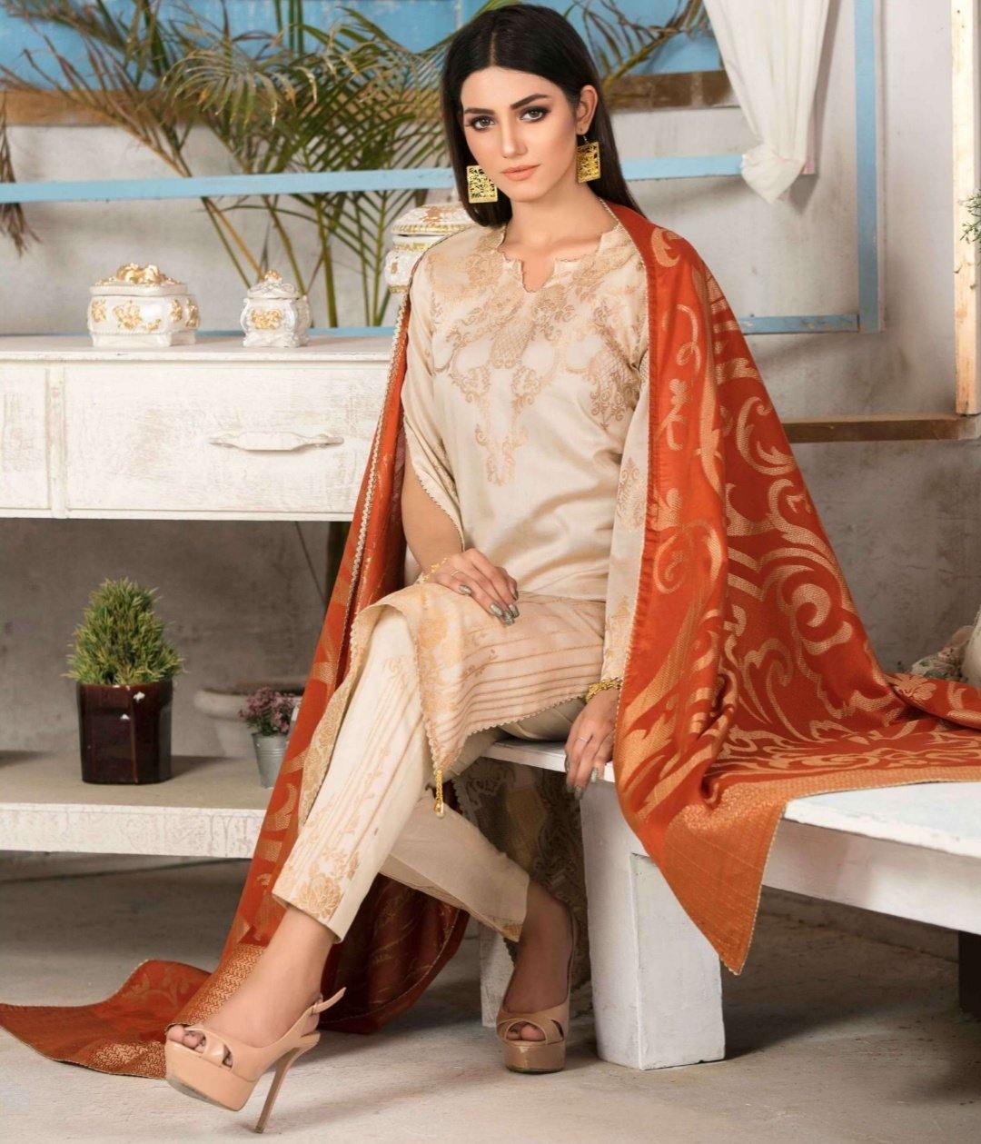 Amna Sohail Gold Star Banarsi Lawn/Tawakkal/ASJ 1115 - AWWALBOUTIQUE