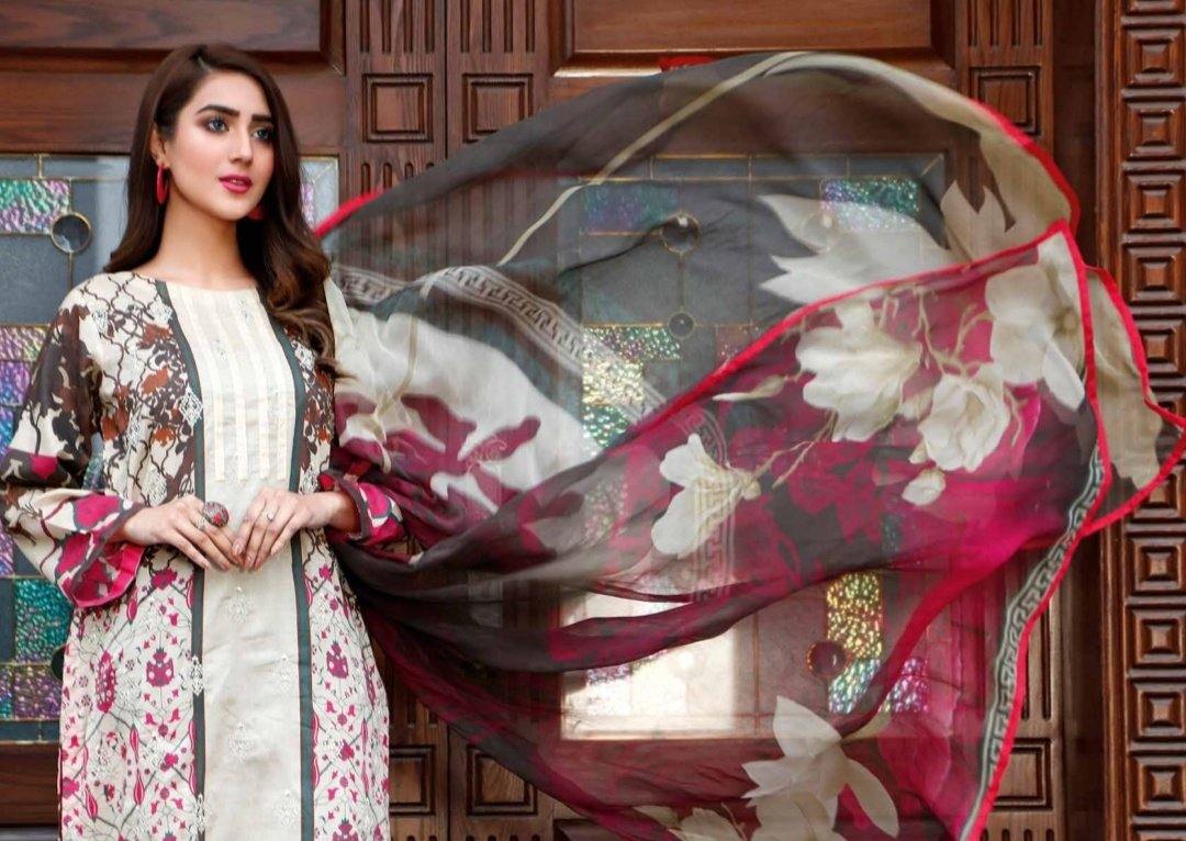 img_charizma_naranji_lawn_collection_awwal_boutique