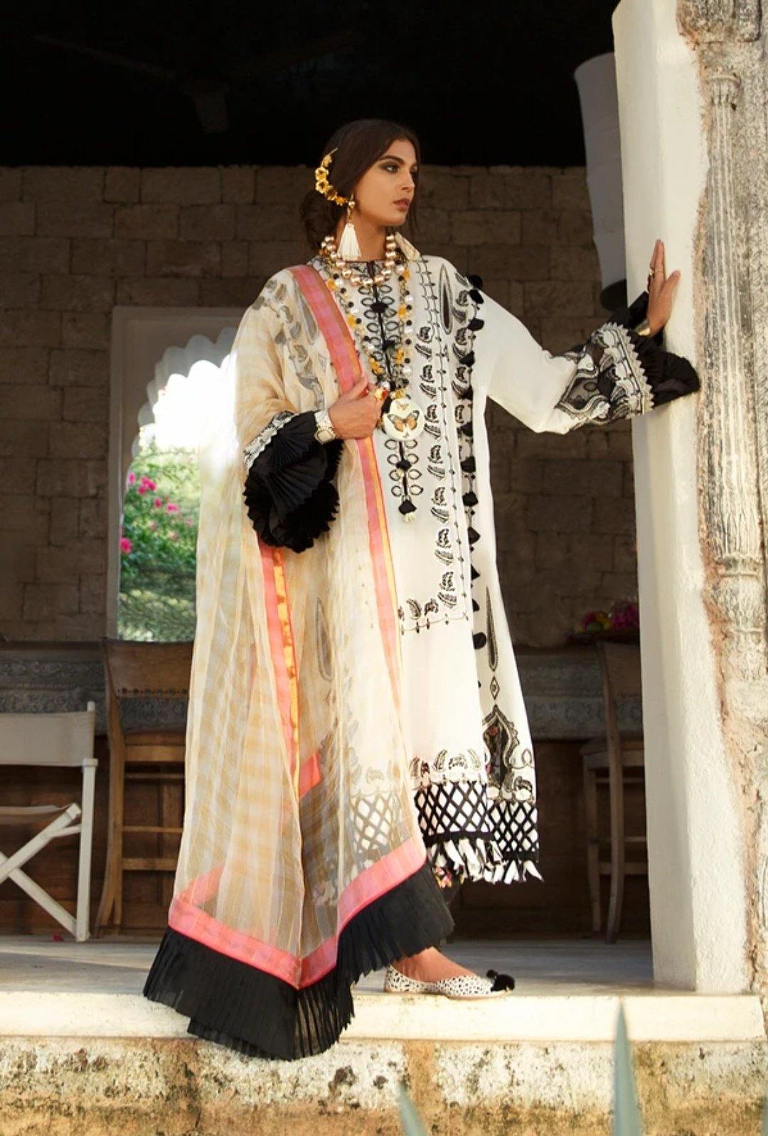 img_elan_lawn_2020_lawn_collection_awwal_boutique