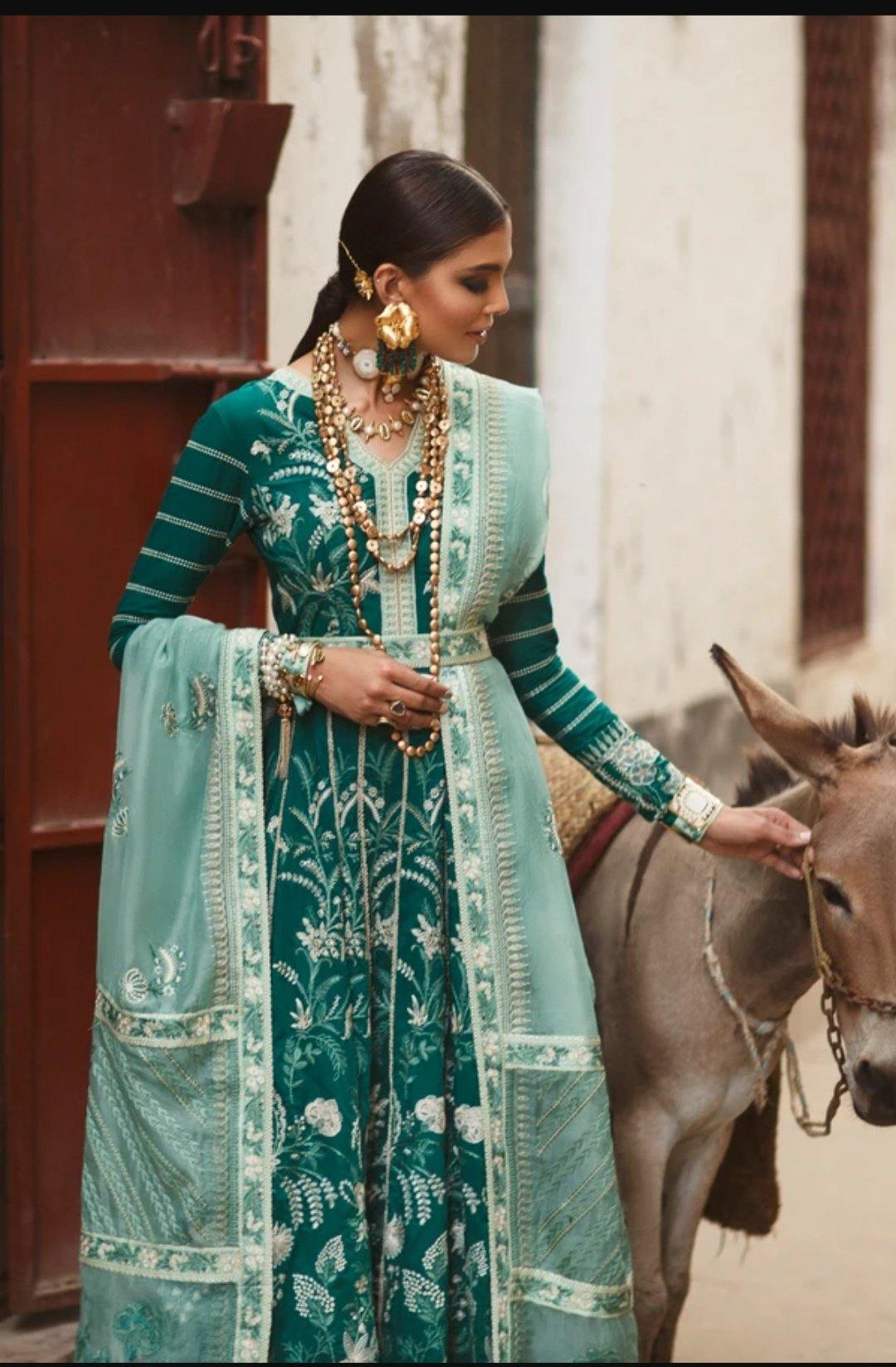 img_elan_lawn_2020_lawn_collection_awwal_boutique