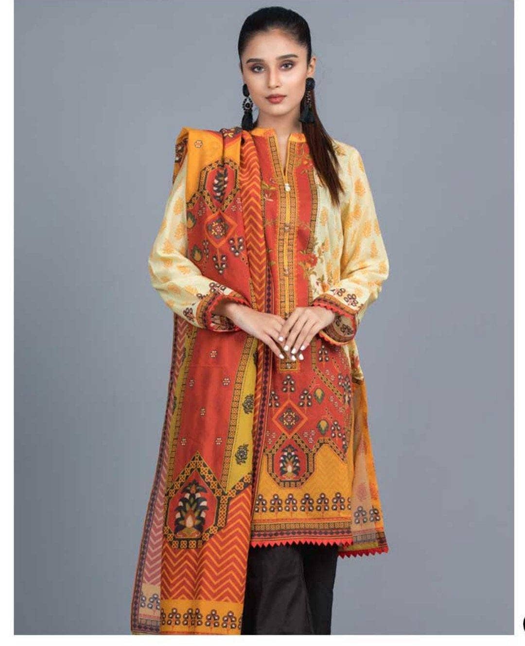 img_zellbury_lawn_collection_awwal_boutique