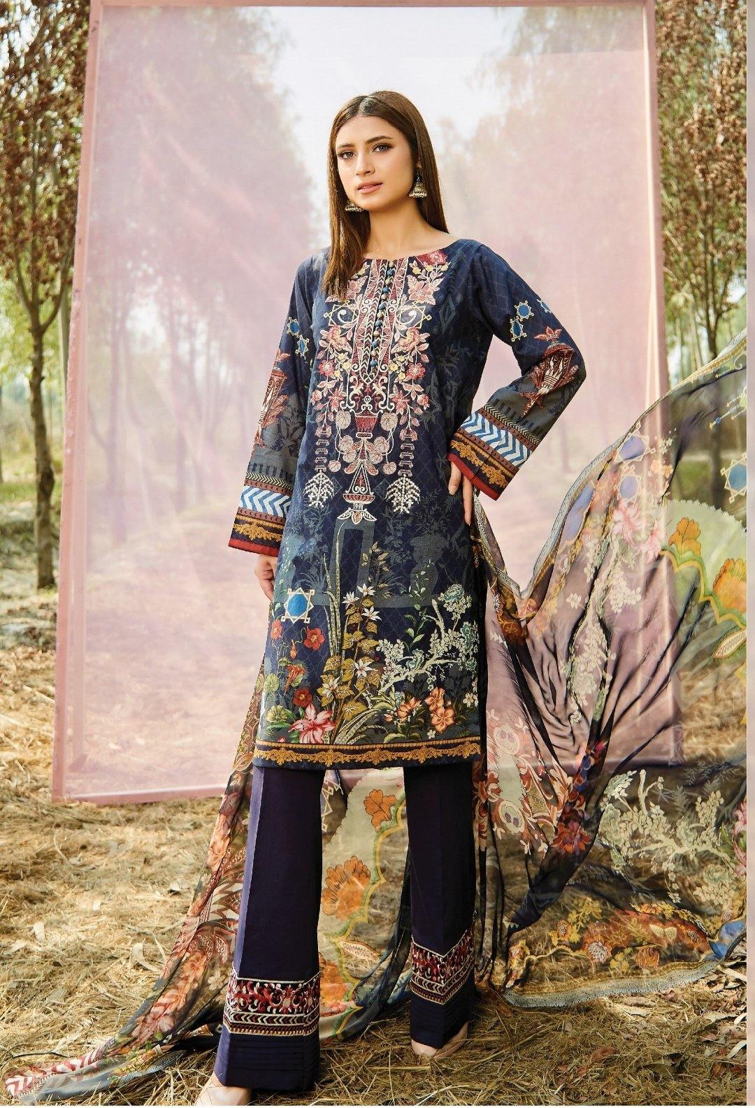 img_florent_lawn_by_naqsh_awwal_boutique