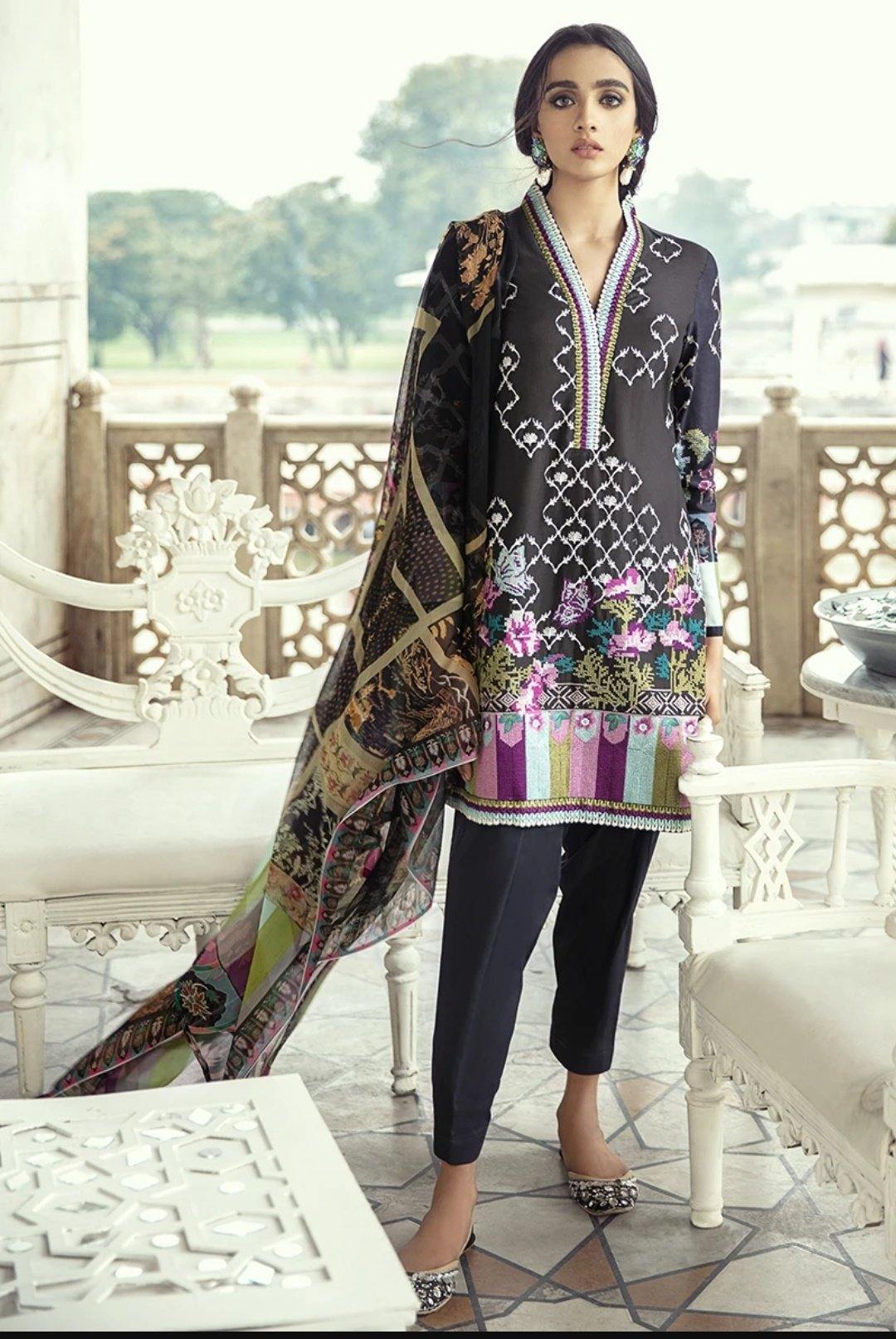 img_cross_stitch_lawn_collection_awwal_boutique