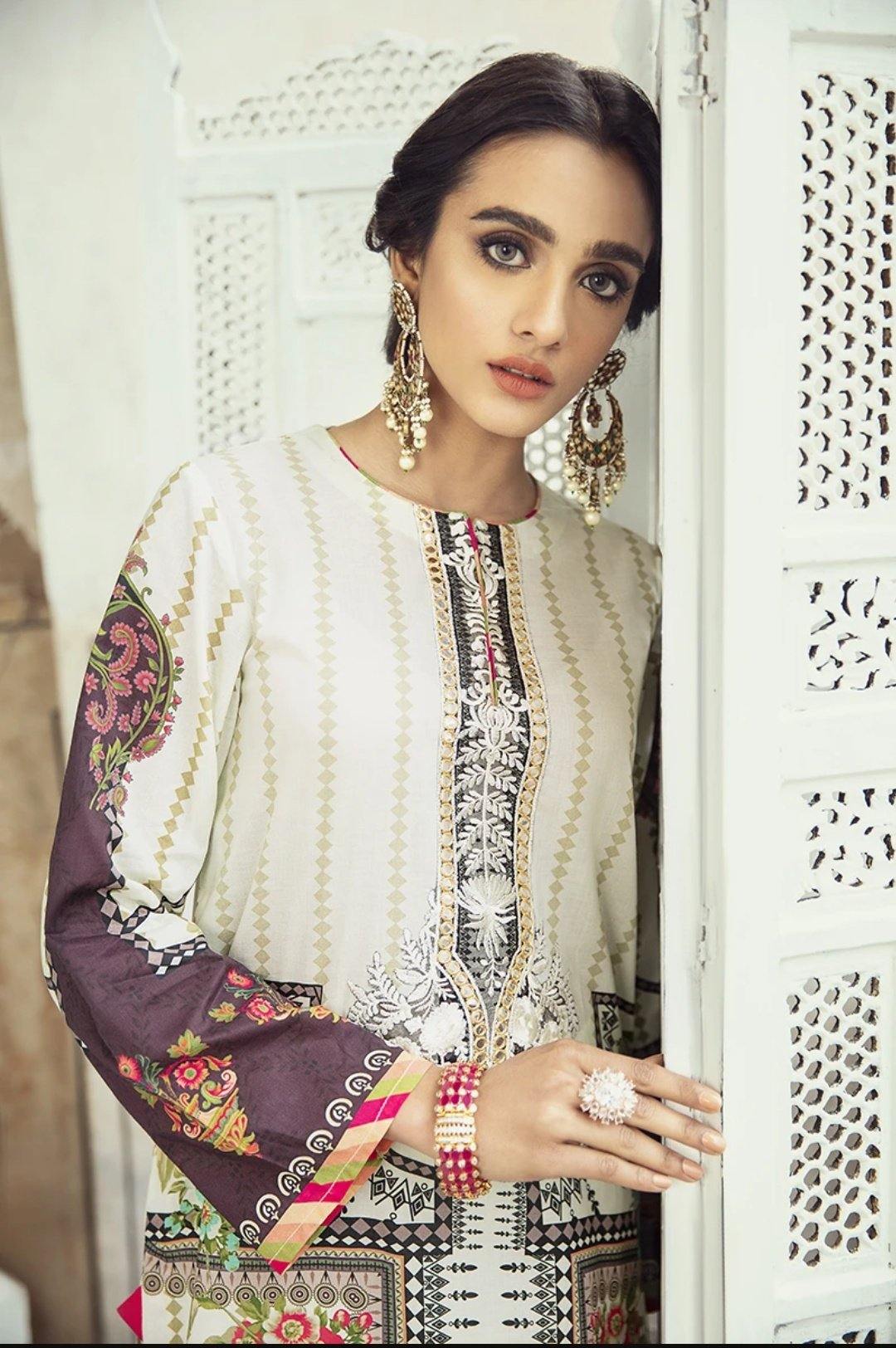 Cross Stitch Sheesh Mahal/Aztec Shadow/2 Pc - AWWALBOUTIQUE