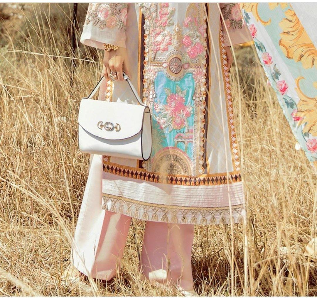 img_rouche_luxe_signature_lawn_2020_awwal_boutique