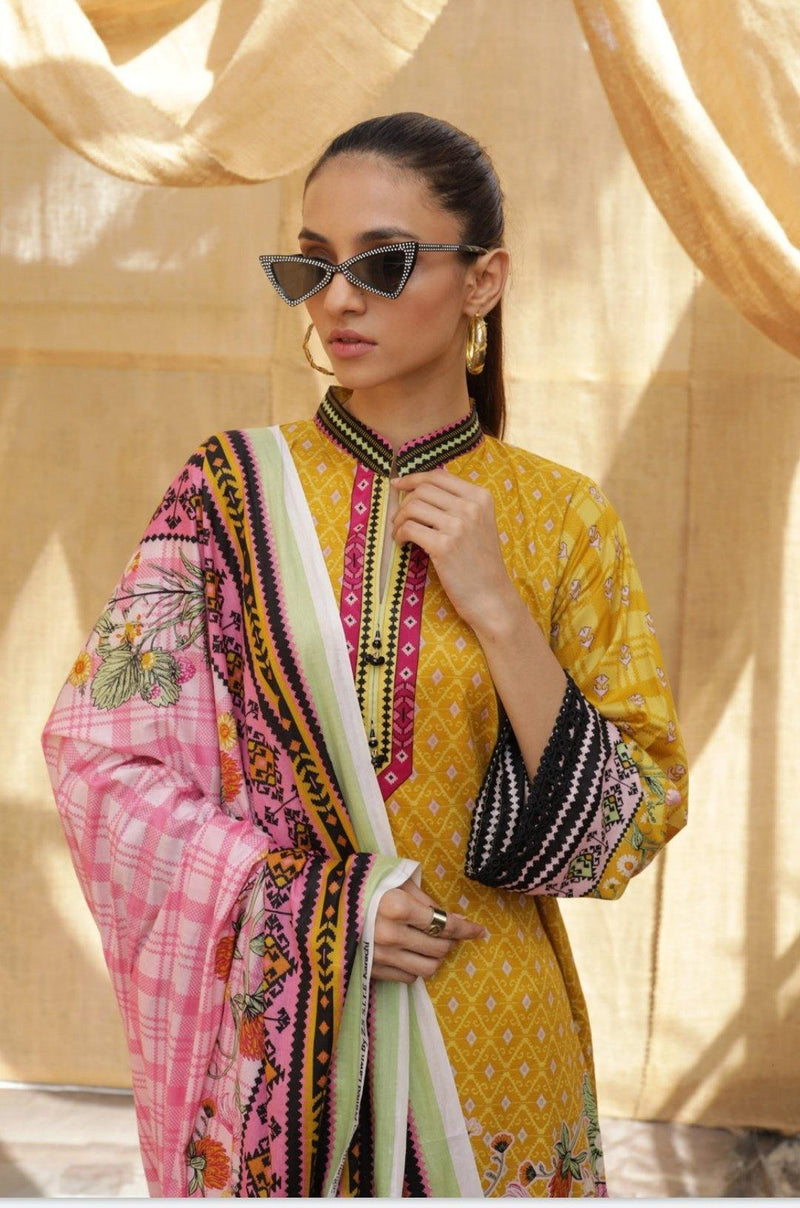 img_sahil_lawn_2020_awwal_boutique_by_z_s_textiles