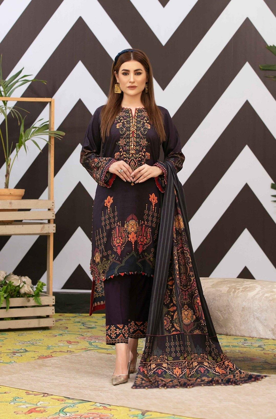 img_tawakkal_fashion_trove_latest_tawakkal_lawn_awwal_boutique